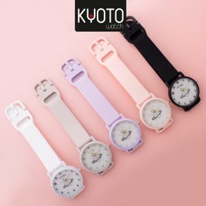 W667 - RELOJ CONEJITO EN LA LUNA PULSO GOMA 5 COLORES LLEGA CUALQUIERA